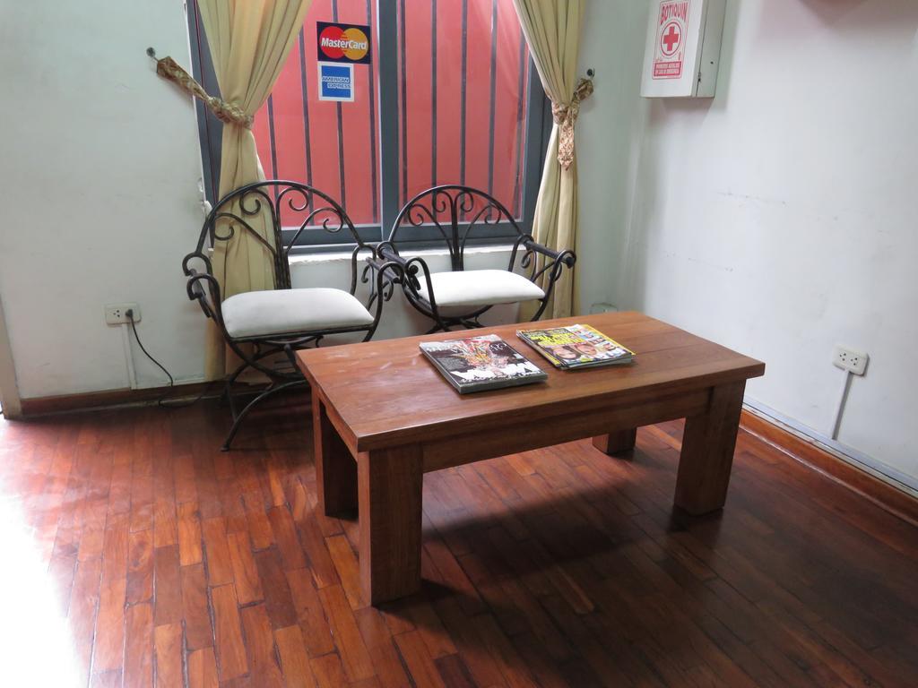 Casa Hualpa Hostel Distretto di Distretto di Lima Esterno foto