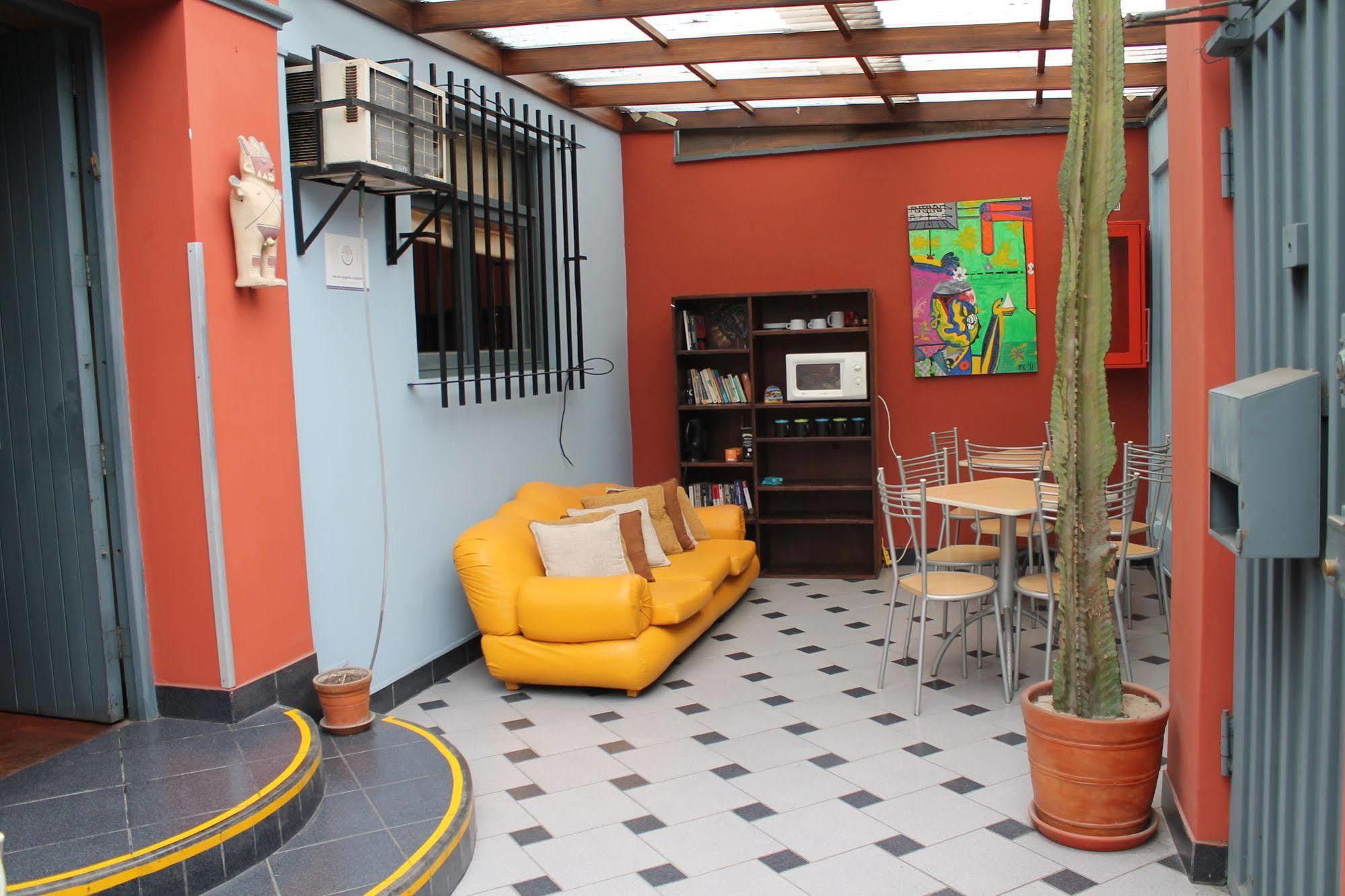 Casa Hualpa Hostel Distretto di Distretto di Lima Esterno foto