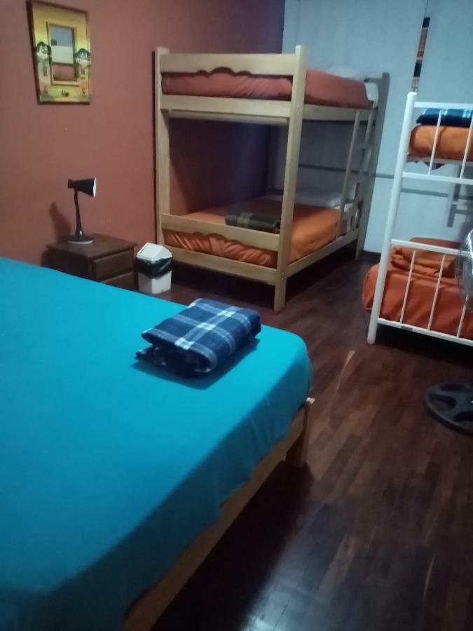 Casa Hualpa Hostel Distretto di Distretto di Lima Esterno foto